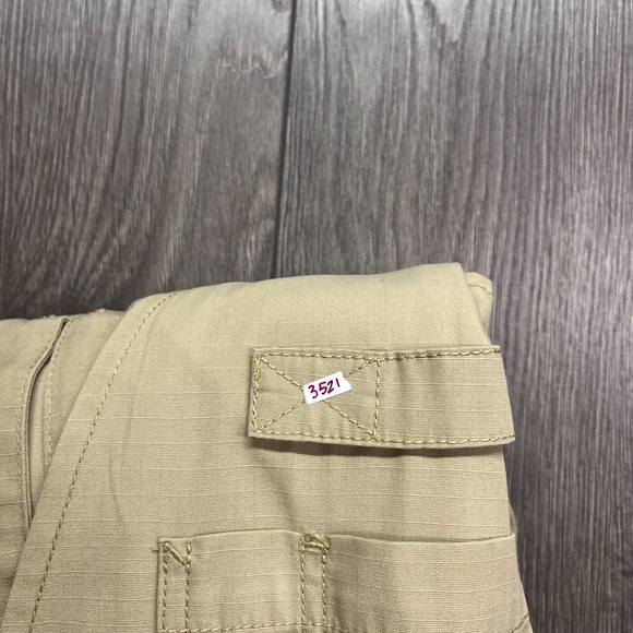 511 Tactical Mens Hunting Fishing Vest size XXXL 17 Pockets Full Zip 3XL - Picture 11 of 11